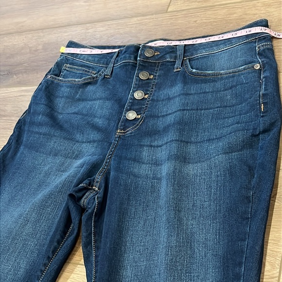 LC Lauren Conrad Dark Blue Skinny Jeans Fray and Mildly Distressed Sz 16 - Picture 6 of 16